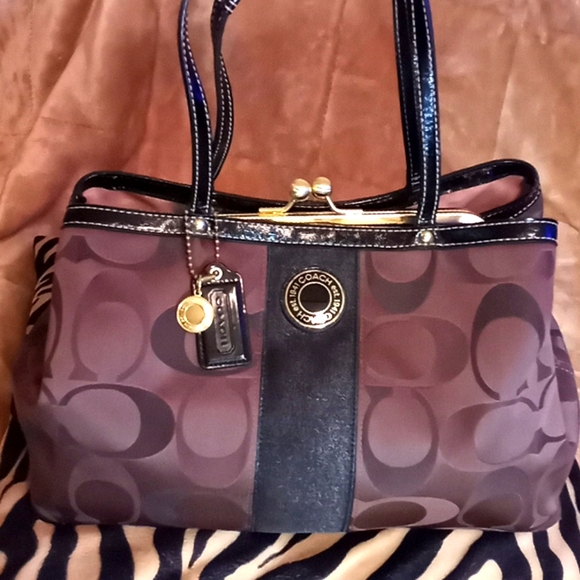 Coach Handbags - FREE SHIPPING Coach Bag pink lining EXCELLENT COND